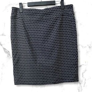 SOHO Apparel LTD Skirt Size Large